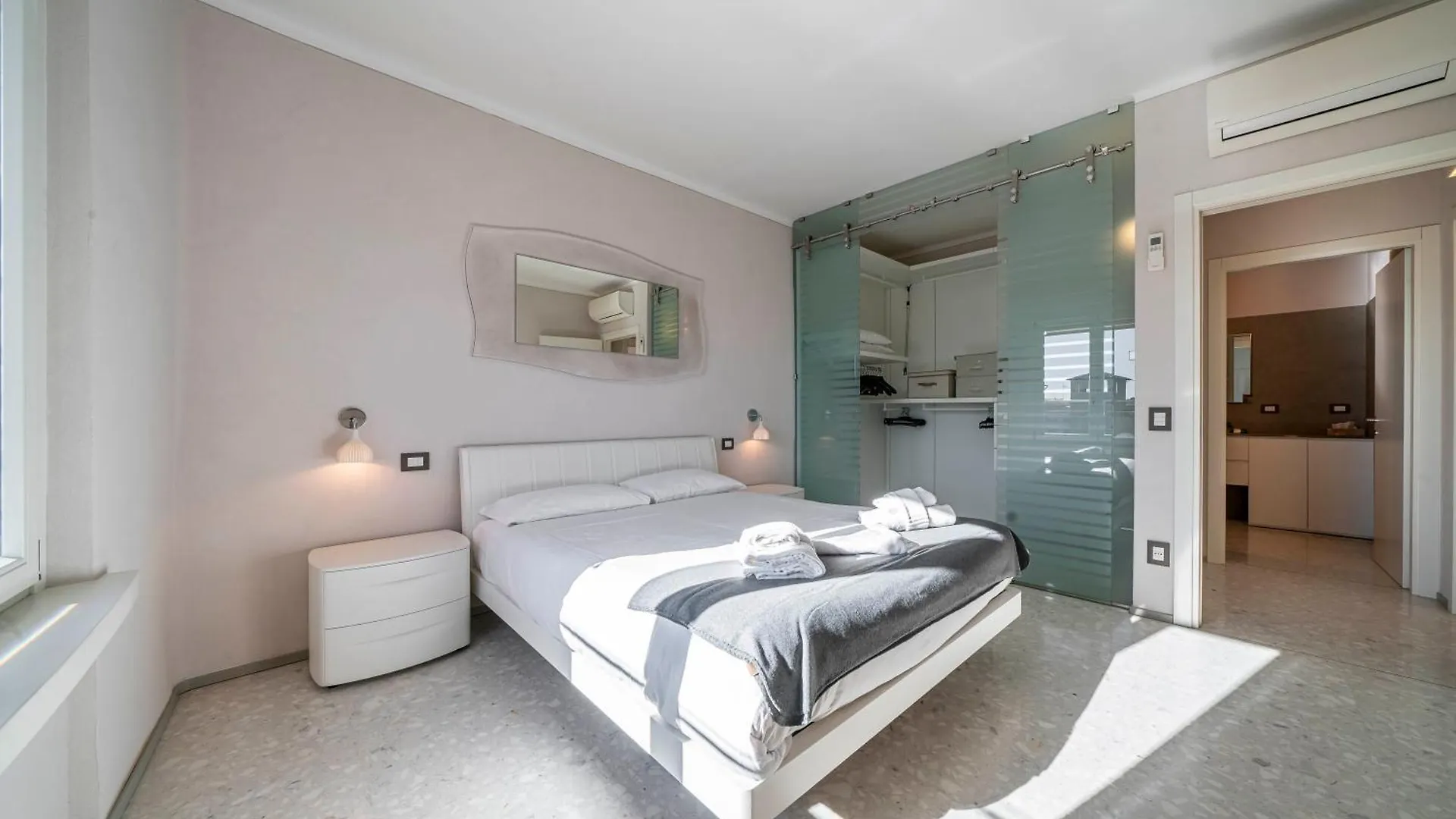Apartment Residenza Veronica A Ponte Pietra Verona Italy