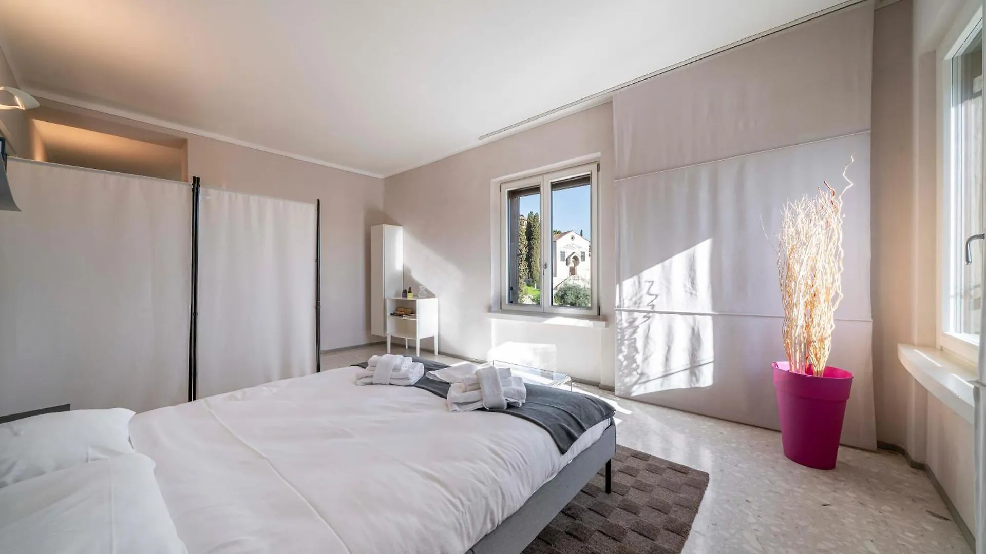 Residenza Veronica A Ponte Pietra Verona Italy