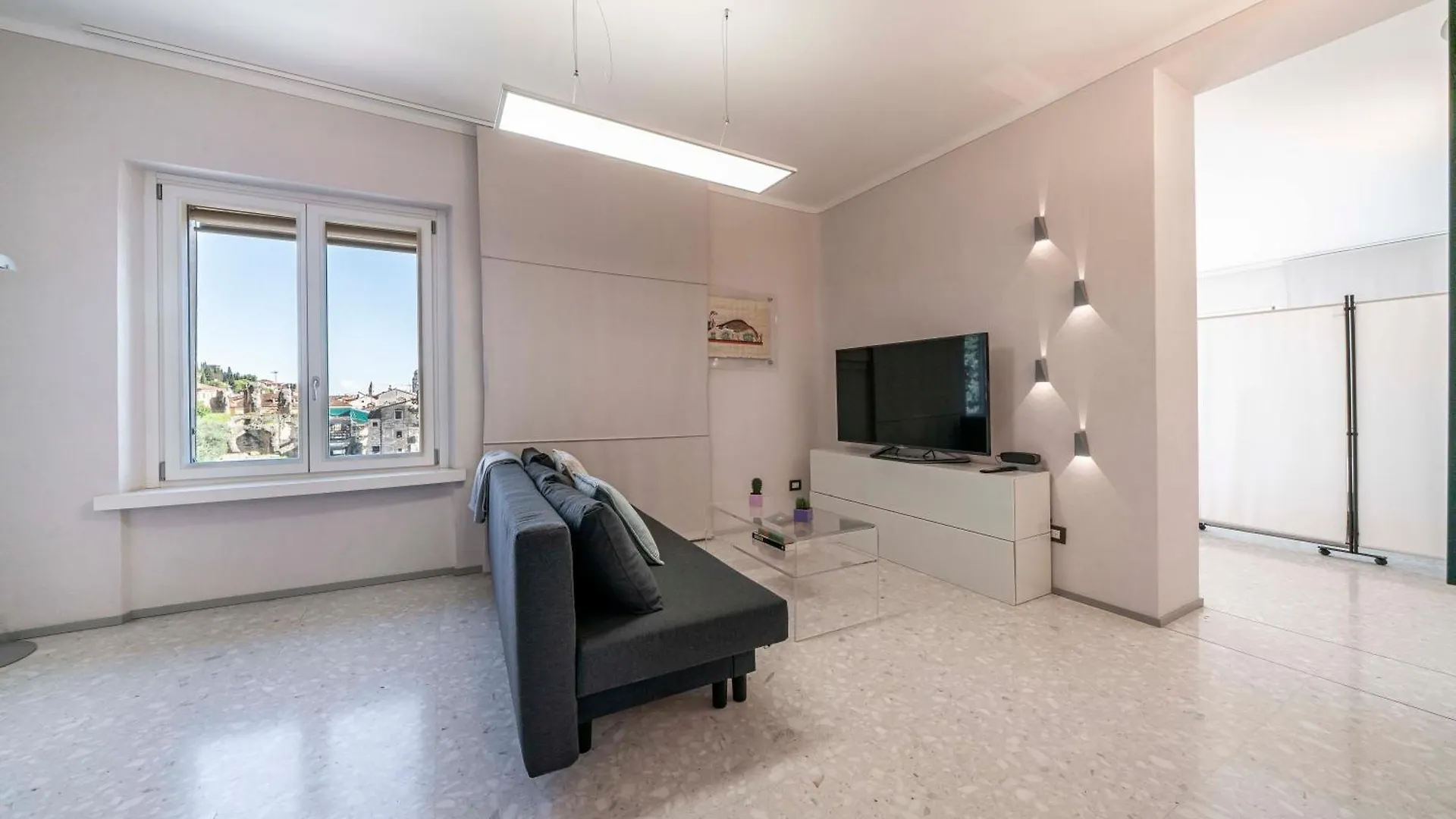 Residenza Veronica A Ponte Pietra Verona Italien