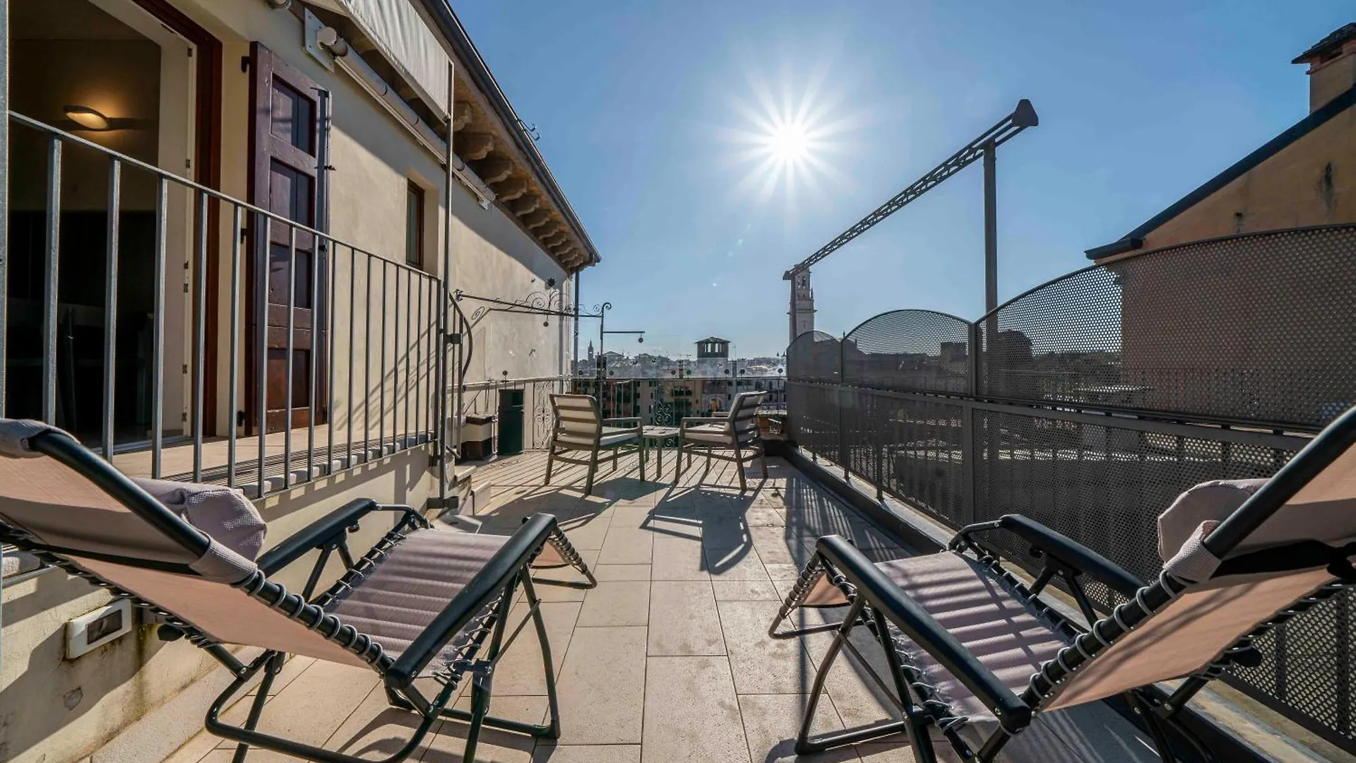 Residenza Veronica A Ponte Pietra Verona Lägenhet